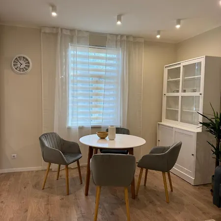 Modern On Bauskas Street With Free Parking * Riga